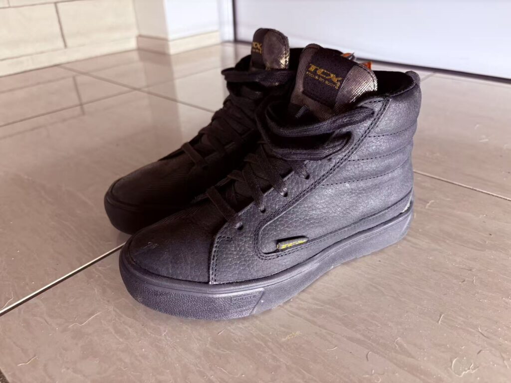 gear review: tcx street 3 wp women motorcycle shoes 2
